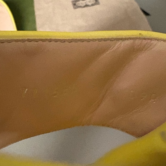 GUCCI Nappa Double G Marmont Thong Sandals - Picture 9 of 10